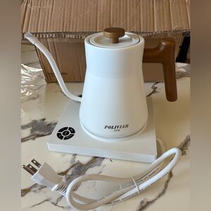 POLIVAR White Electric Kettle with Brown Handle